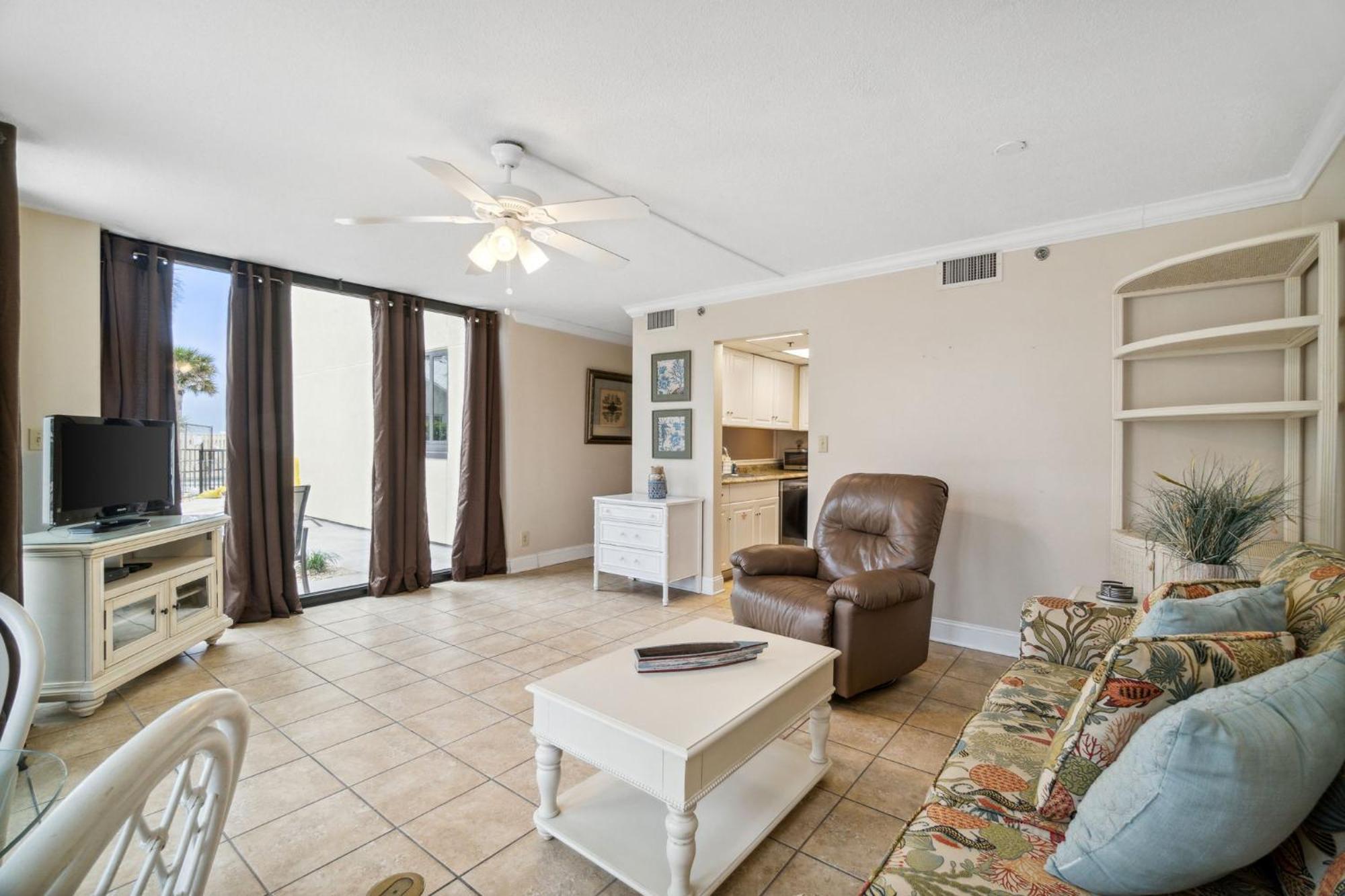 Sunbird 101e By Book That Holiday home *